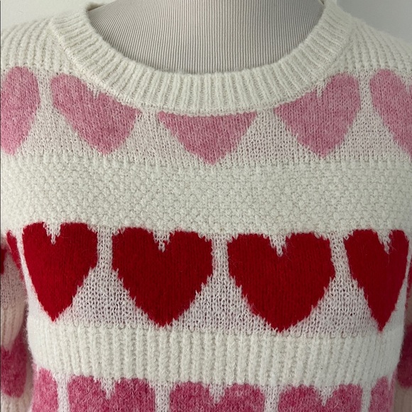Red & Pink Hearts cozy cupcakes & cashmere Sweater med adorable cabincore - Picture 2 of 15